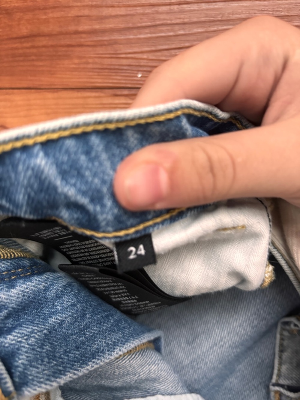 7 For All Mankind Light Blue Straight Leg Jeans - Picture 9 of 9